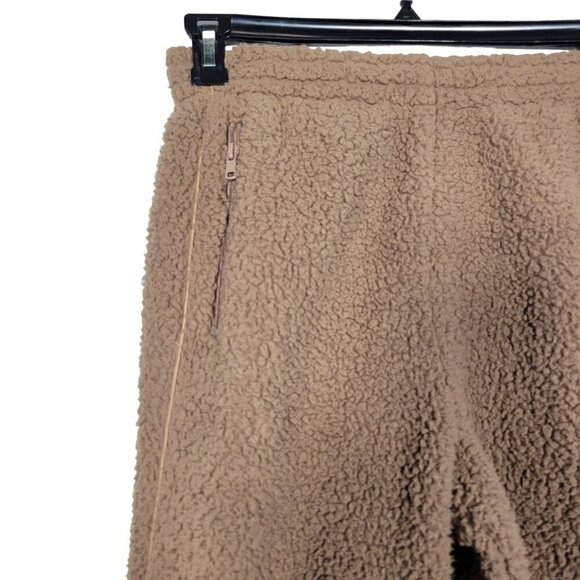 NWT Women's SKIMS Sherpa Teddy Joggers in Tiger Eye Tan Size S - Picture 2 of 14